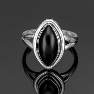Marquise 925 Sterling Silver Ladies Onyx Ring Black Gemstone Jewellery Gift Boxed Jewelry
