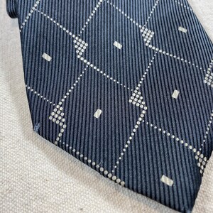 Vintage Valentino Cravatte Necktie Geometric Design Blue Sliver Textured Italian Silk Men’s Tie Handmade in Italy