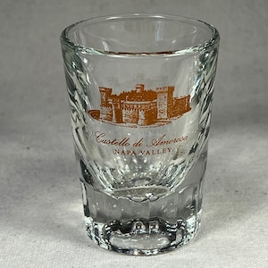 Castello di Amorosa Schweres Schnapsglas Calistoga Napa Valley California Winery Castle