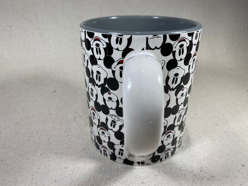 Silver Buffalo Mickey Mouse Coffee Mug - Thumbnail 3