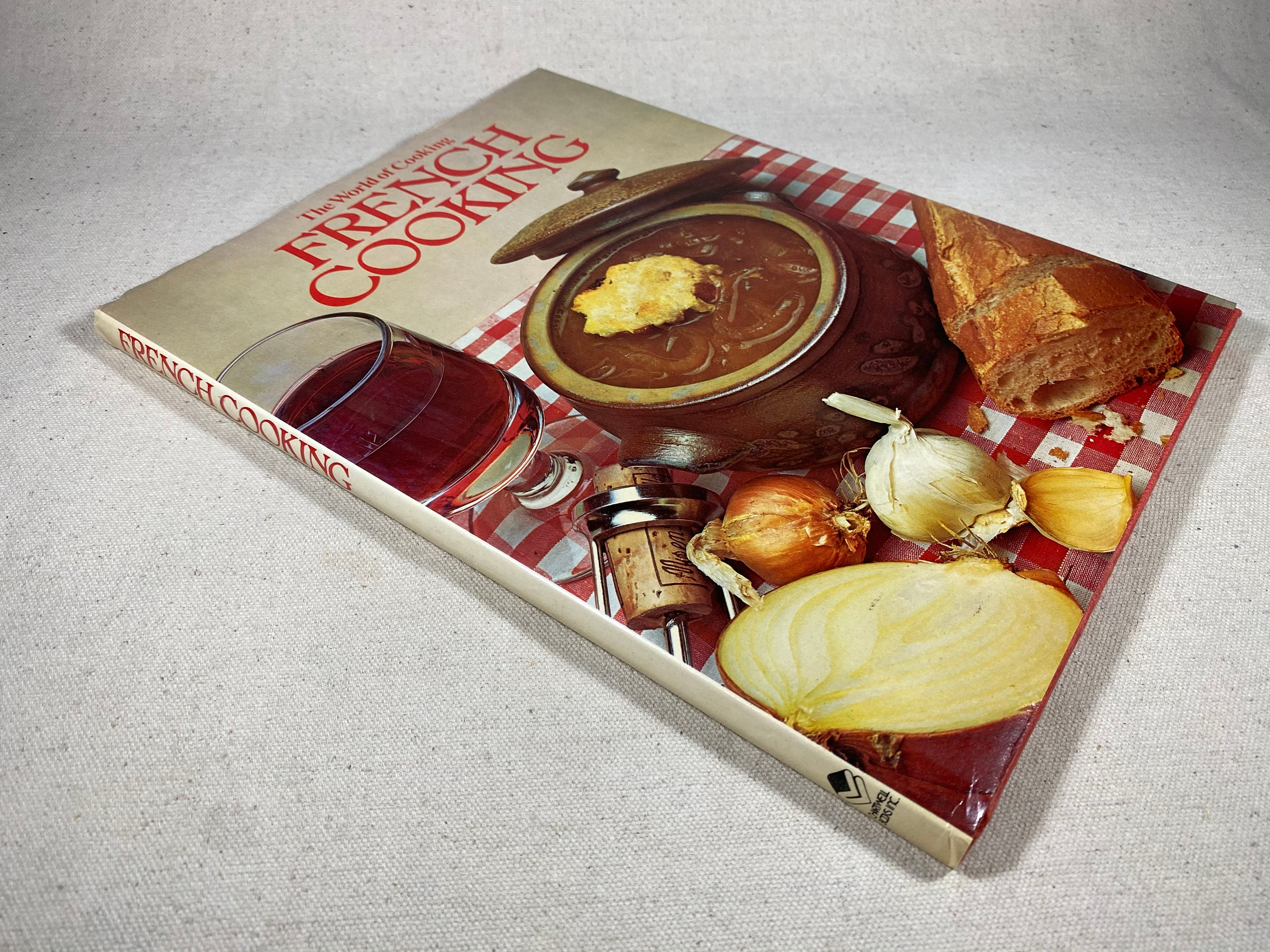 フランス料理研究 (1977年) イザベル・ムーア著『French Cooking』 | 料理の世界