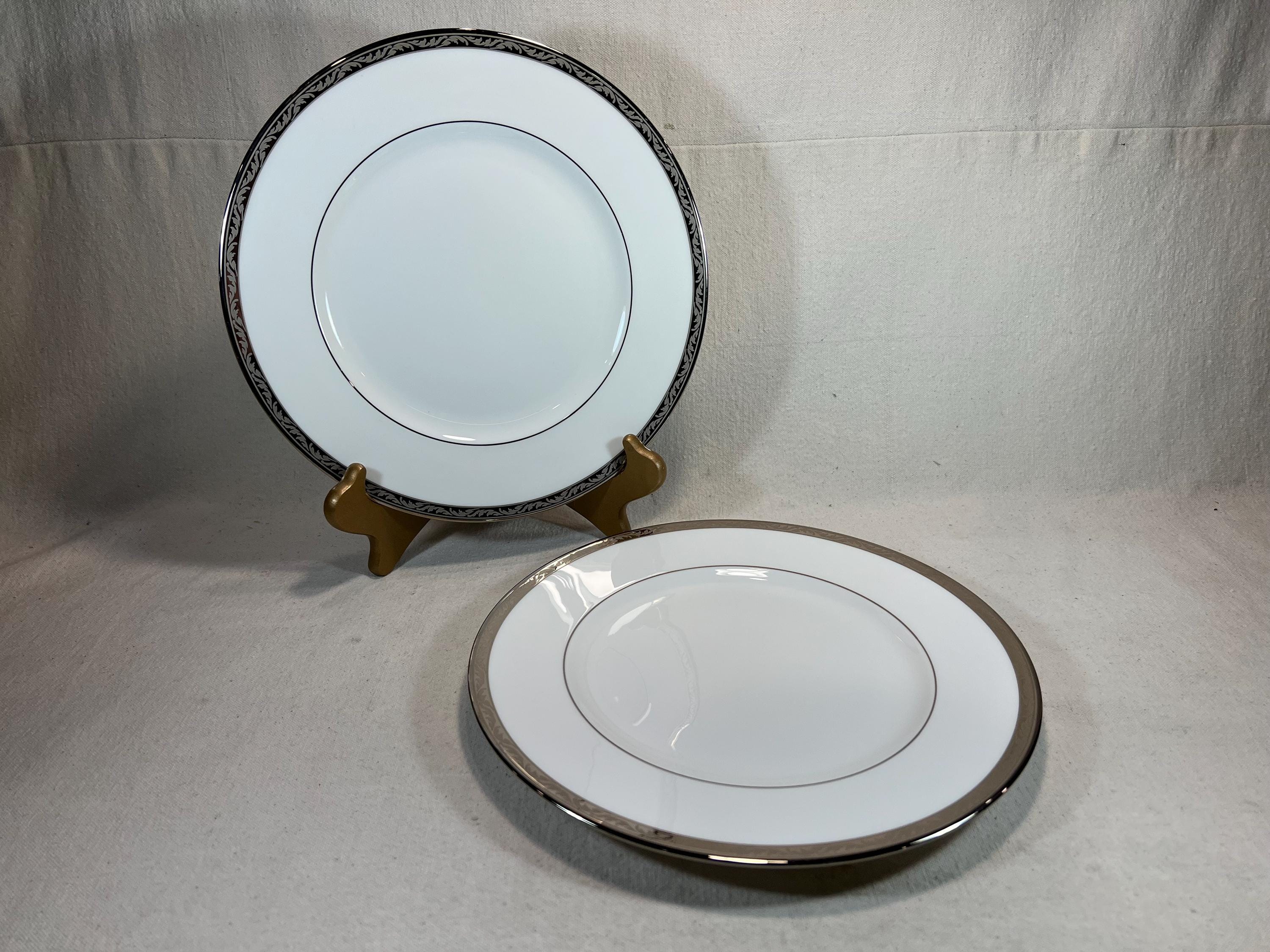 Pair (2) of Lenox Landmark Platinum Dinner Plates | Classics