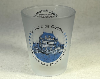 Ville de Québec Frosted Freezer Shot Glass Château Frontenac French Canada Souvenir