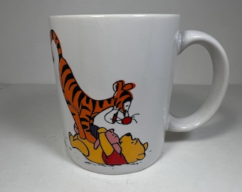 Dixie Disney Winnie the Pooh Cup Dispenser Tigger Honey Pot