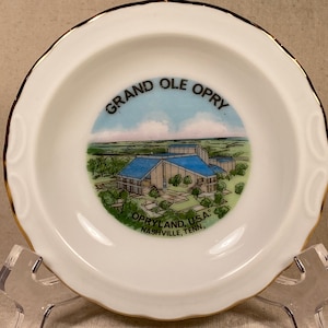 Vintage Grand Ole Opry Souvenir Plate Opryland USA Nashville, Tennessee Country Music Venue
