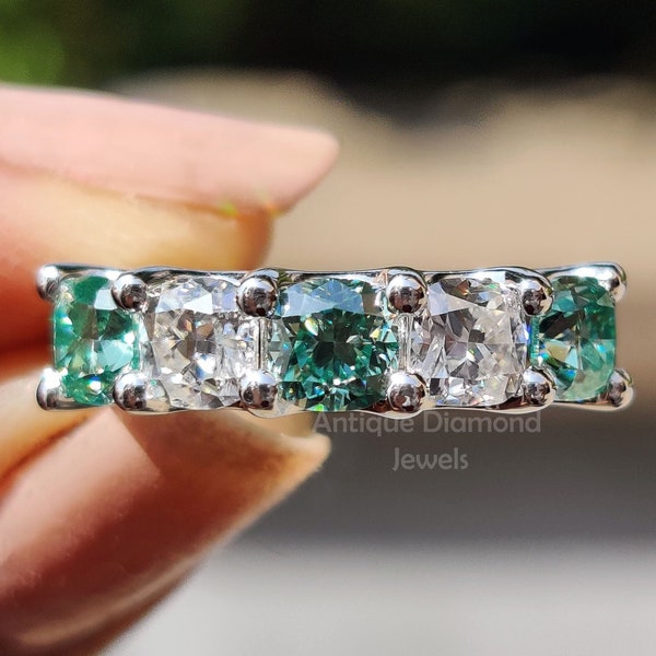 Moissanite Band - Etsy