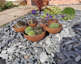 Contemporary Rusted Hemispherical Garden Planter Set