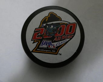 Disco muy raro del Juego de las Estrellas de la Liga de Hockey Unida, año 2000, Muskegon, Michigan, nuevo.