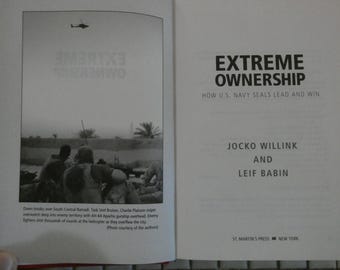 Extreme eigendom hoe U.S. Navy Seals leiden en winnen door Jocko Willink en Leif Babin 2cd editie, gepubliceerd 2017, geïllustreerd, hardcover, 322 pagina's