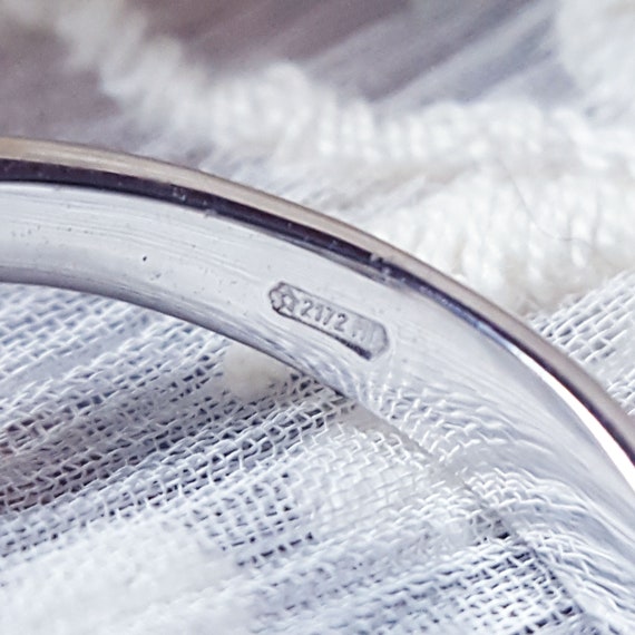 Marvelous Estate Engagement Ring Alternative Diam… - image 9