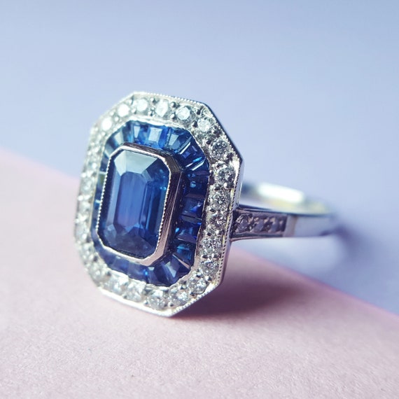 Marvelous Estate Vintage Sapphire Engagement Ring… - image 3