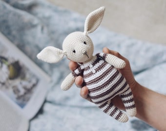 Motif lapin endormi au crochet, bébé lapin amigurumi DIY