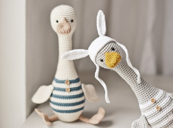 Easter Goose Crochet Pattern: Duck Amigurumi Tutorial (PDF Pattern)