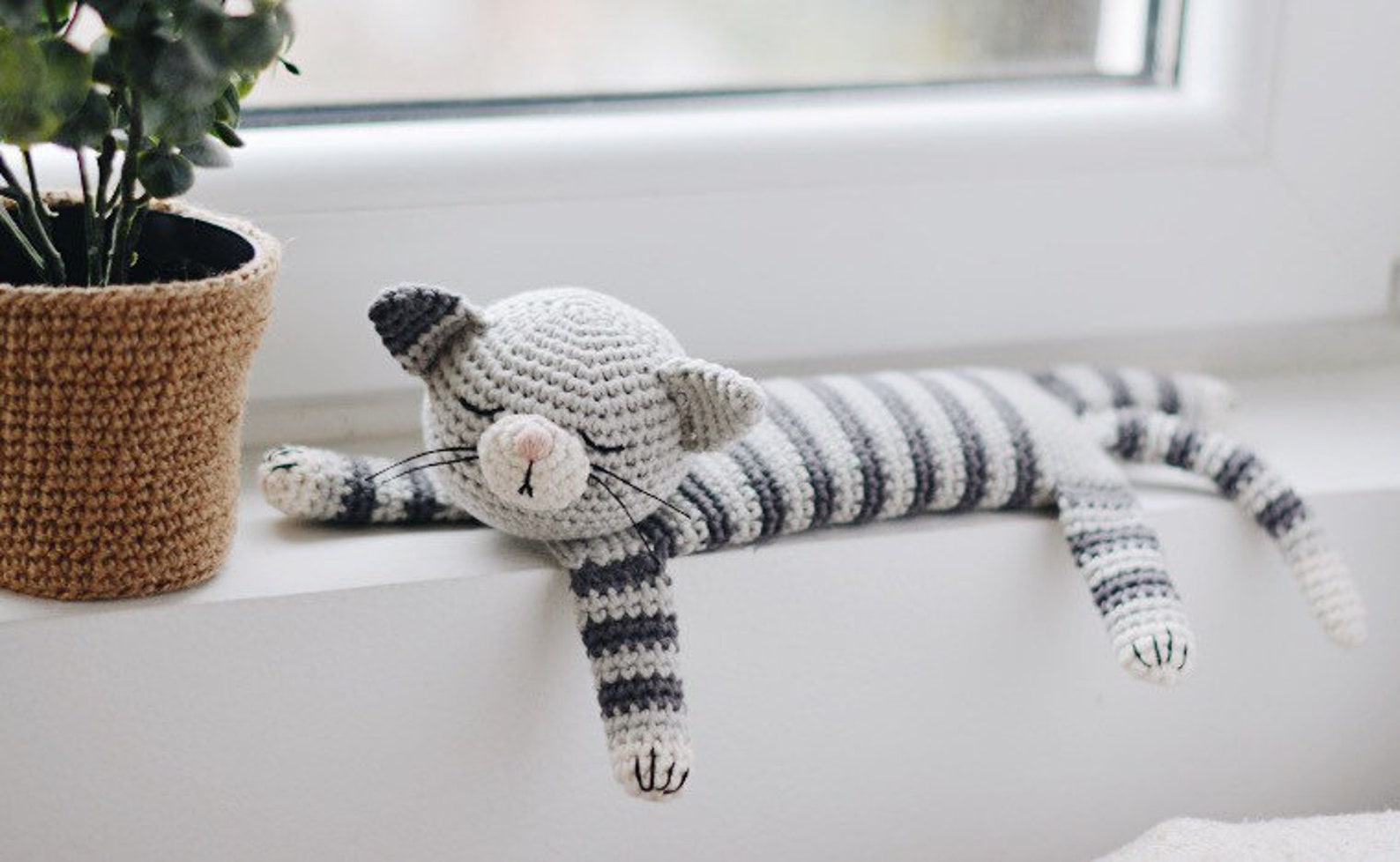 Easy Sleepy Cat Crochet Pattern / Tabby Amigurumi Cat Tutorial Etsy