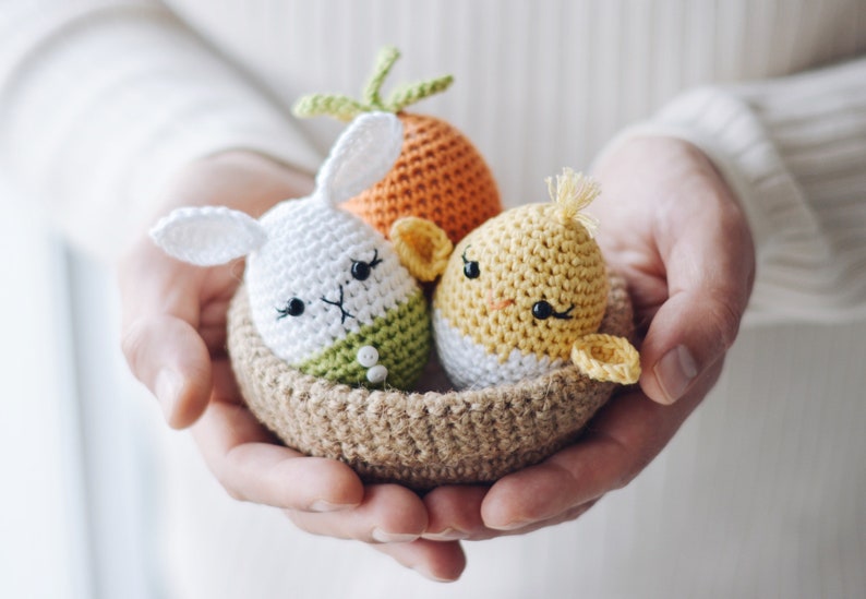 Easter Eggs & Basket Crochet Pattern, Crochet Easter Stuffers Pattern image 1