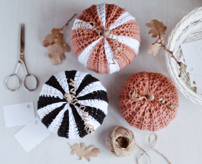 Halloween Crochet Pattern for Three Striped Large Pumpkins, Easy and Quick Crochet Tutorial image 2