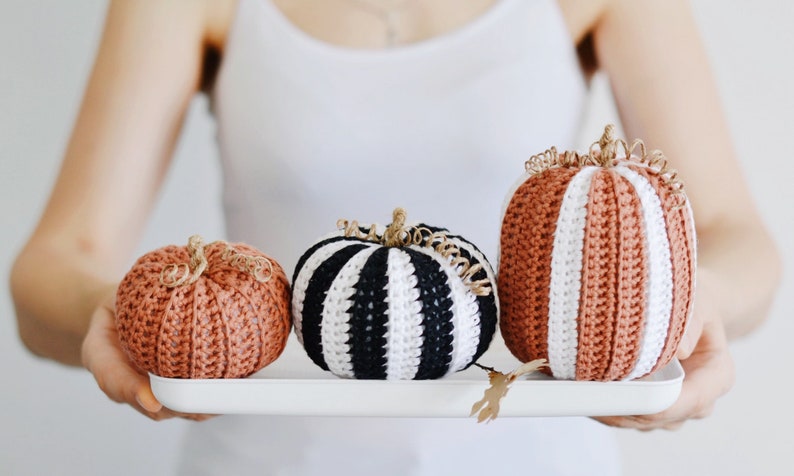 Halloween Crochet Pattern for Three Striped Large Pumpkins, Easy and Quick Crochet Tutorial image 1