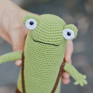 Frog Crochet Pattern, Amigurumi Frog PDF Tutorial image 7