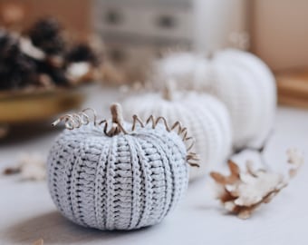 Fall Crochet Pattern for Three Harvest Pumpkins