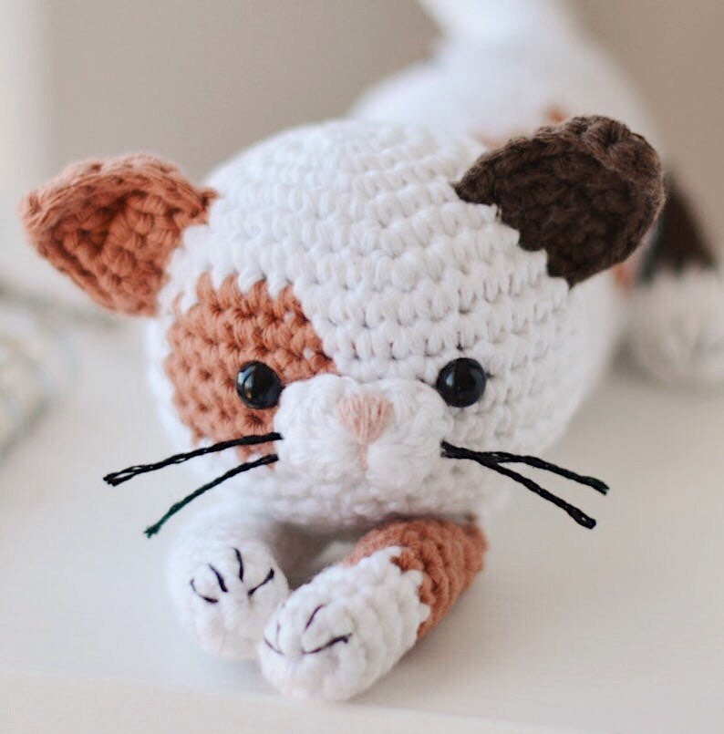 Crochet Calico Cat Pattern, Amigurumi Spotted Kitten Tutorial PDF image 6