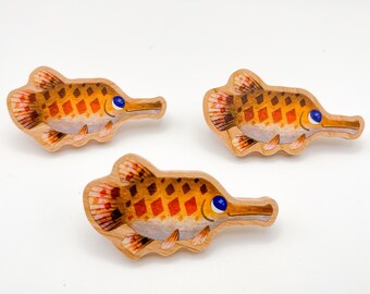 Gar Fish Natural Wooden Pushback Pin Badge