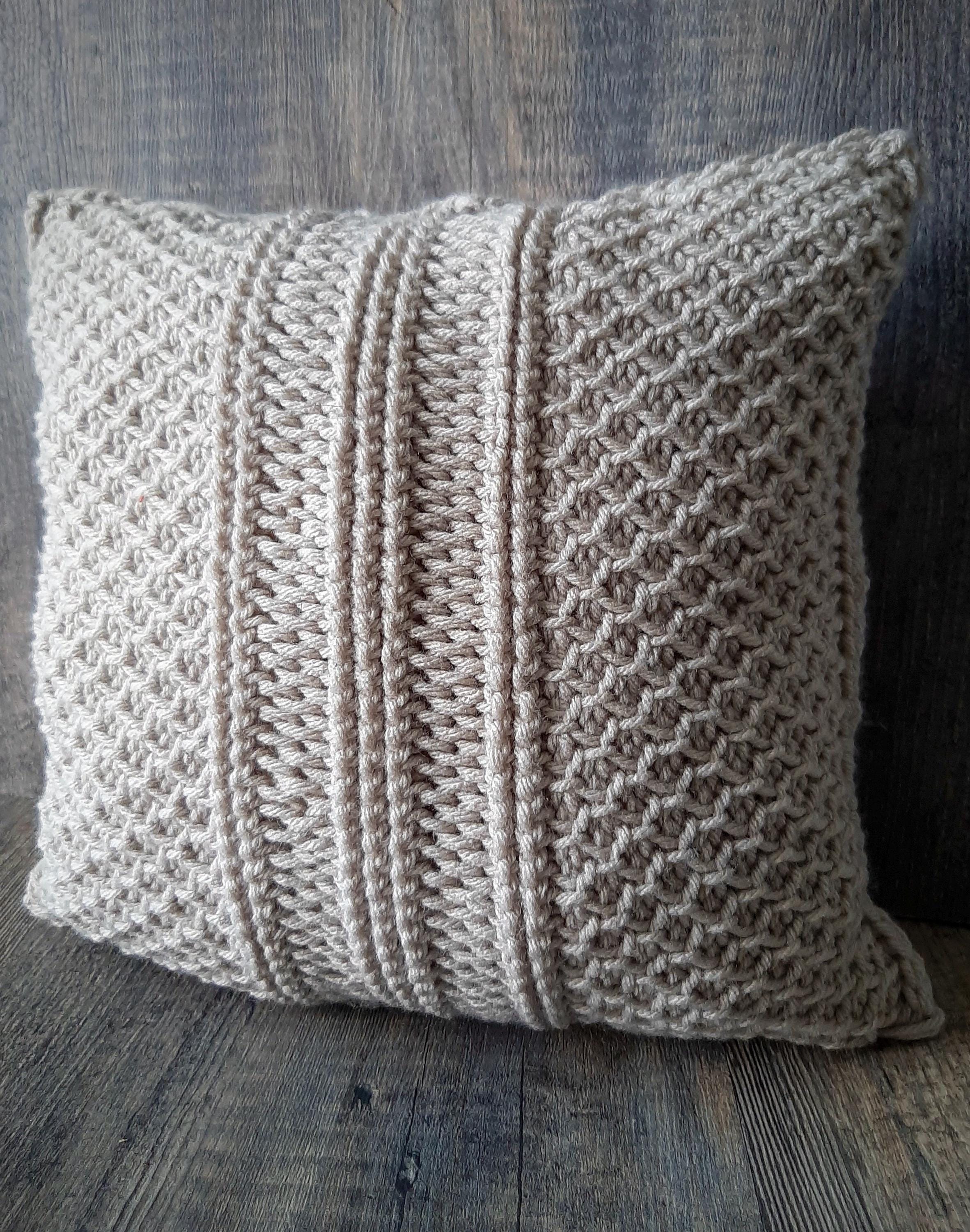 40 Crochet Techniques Patterns with Tunisian Scarves, Doilies, and Filet Designs 7 Tunisian crochet pillow cover