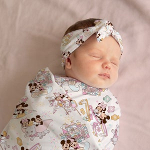 Disney Swaddle and bow set newborn, Swaddle and hat set, Newborn girl hospital reveal outfit, baby shower gift, stretchy swaddle