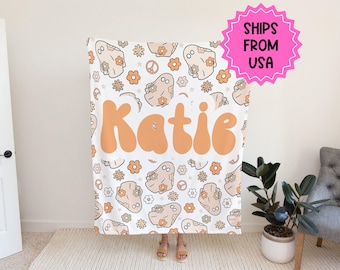 Personalized Ghost Halloween Blanket, Halloween gift, Halloween throw, halloween decor, fall throw blanket couch, autumn blanket