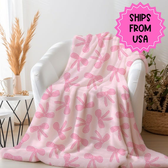 パーソナライズされたコケットピンクのリボンブランケット、コケット