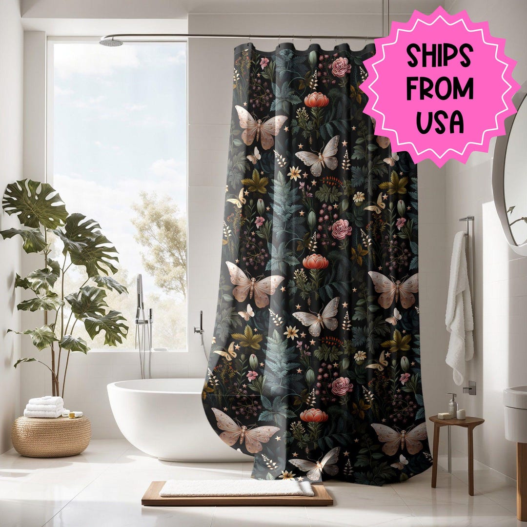 Spuk-Geist Duschvorhang 'Botanical Window' – Gruselig-schöne Halloween-Deko Fürs Badezimmer