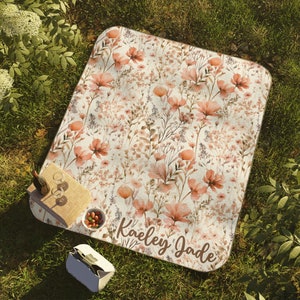 Personalized Boho floral Picnic Blanket waterproof,  picnic accessories, beach mat, floral beach and picnic mat, picnic table cover