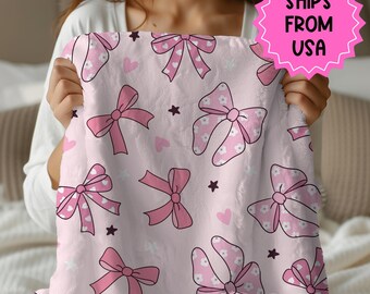 Personalized coquette pink bow Blanket, coquette room decor, preppy stuff room decor, pink bow baby blanket, bow decor
