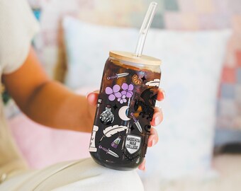 Taza de café de cristal para amantes de los libros, idea de regalo para amantes de los libros, vaso de lectura para chicas del club de lectura, set de regalo inspirado en los libros para rellenar medias