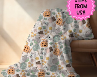 Personalized Halloween Blanket, Halloween gift, pumpkin blanket Halloween throw, Halloween decor fall throw blanket couch autumn blanket