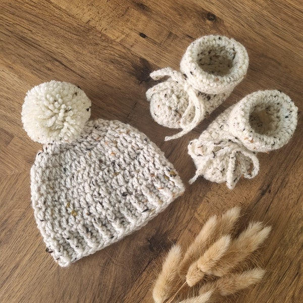 Baby Bobble Hat and Booties Set | Crochet Baby Booties & Hat | Baby Booties | Baby Hat | Gender Neutral | Baby Gift Set | Coming Home Outfit