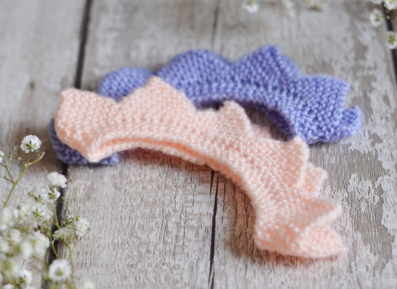 Knitted Crown