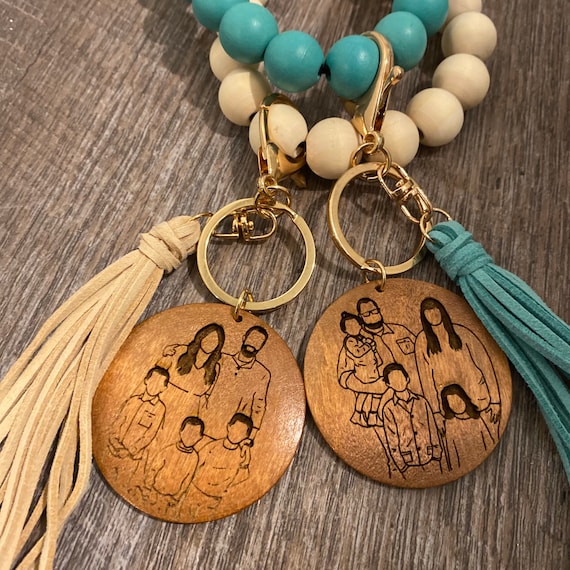 Custom Minimalist Family Portrait Wristlet Keychain