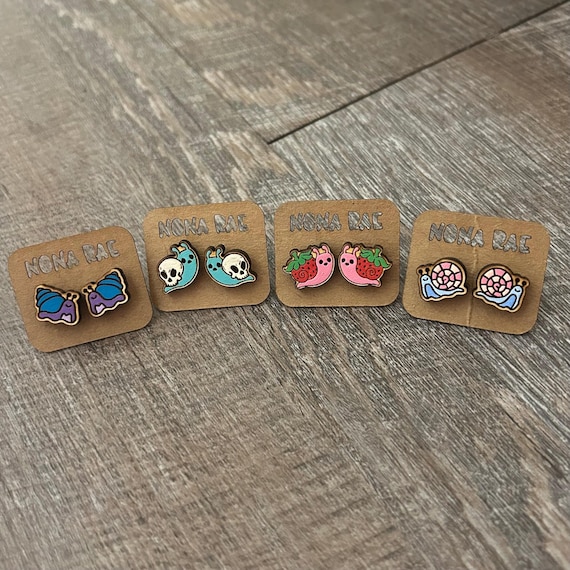 Adorable Snail Studs - Laser Cut wooden earrings