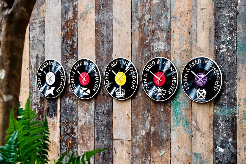Born /& Bred in Edinburgh Record Style Clock