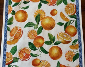 Theedoek met oranje print: keukendecor van 100% katoen