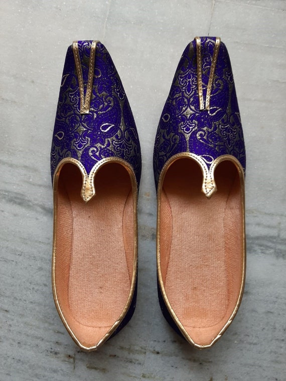 footwear for ethnic wear