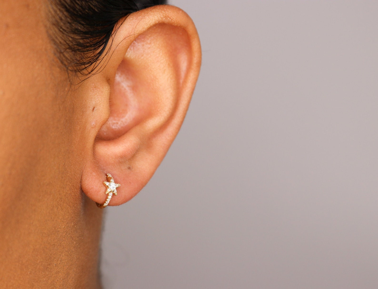 14k Diamond Huggie Hoop Earrings Diamond Star Earrings Etsy