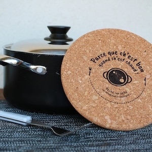 Underpants, engraved cork disc