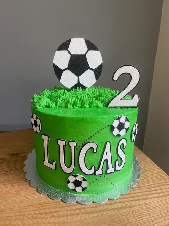 Tarta Fondant cumpleaños Futbol siluetas