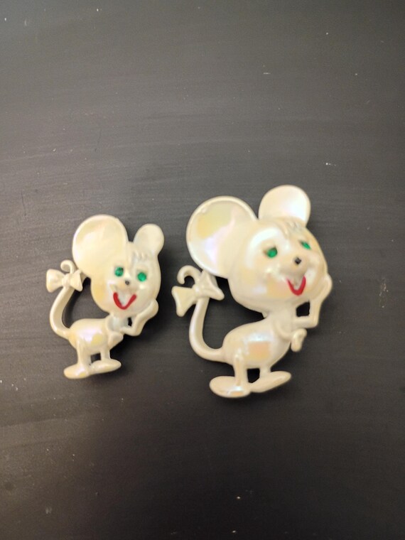Vintage Pair of Iridescent White Mice Brooches - 1950's