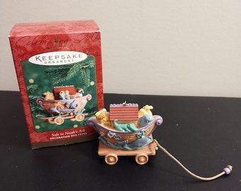 2000 Hallmark &quot;Safe in Noah&#39;s Ark&quot; Ornament