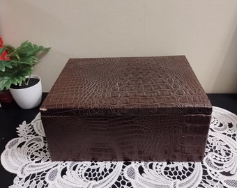 A Large Faux Leather Keepsake Box