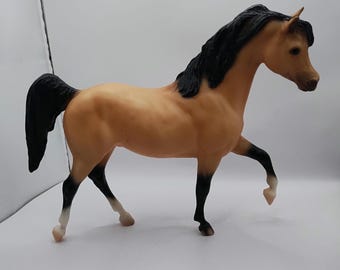 Breyer Sapphire Buckskin Arabian Stallion - Vintage