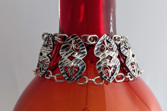 Vintage Sterling Silver Heart Link Bracelet: Chun… - image 1