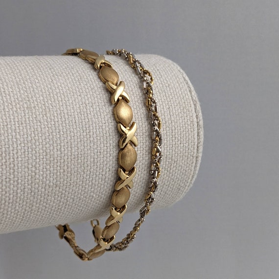 14K Gold XO Bracelet Vintage T&C Gold Hugs and Kisses… Gem